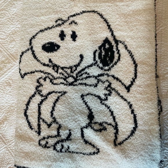 Snoopy Halloween vampire reversible throw blanket black and white 50 x 70 inches - Picture 1 of 4